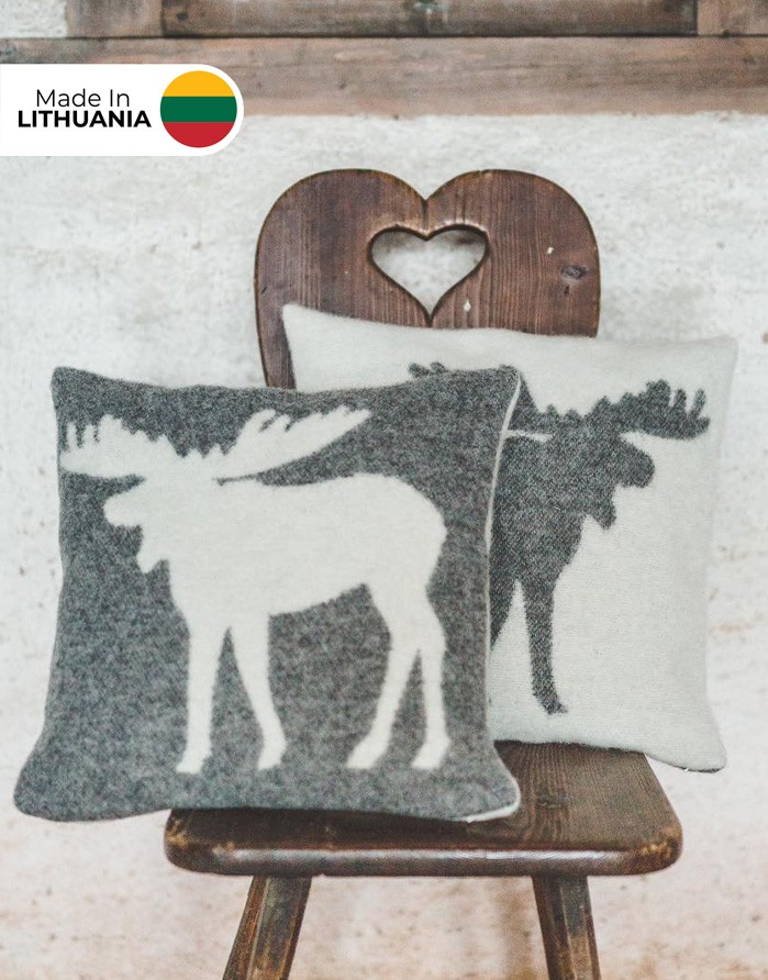 Natural wool pillow "Moose", Grey