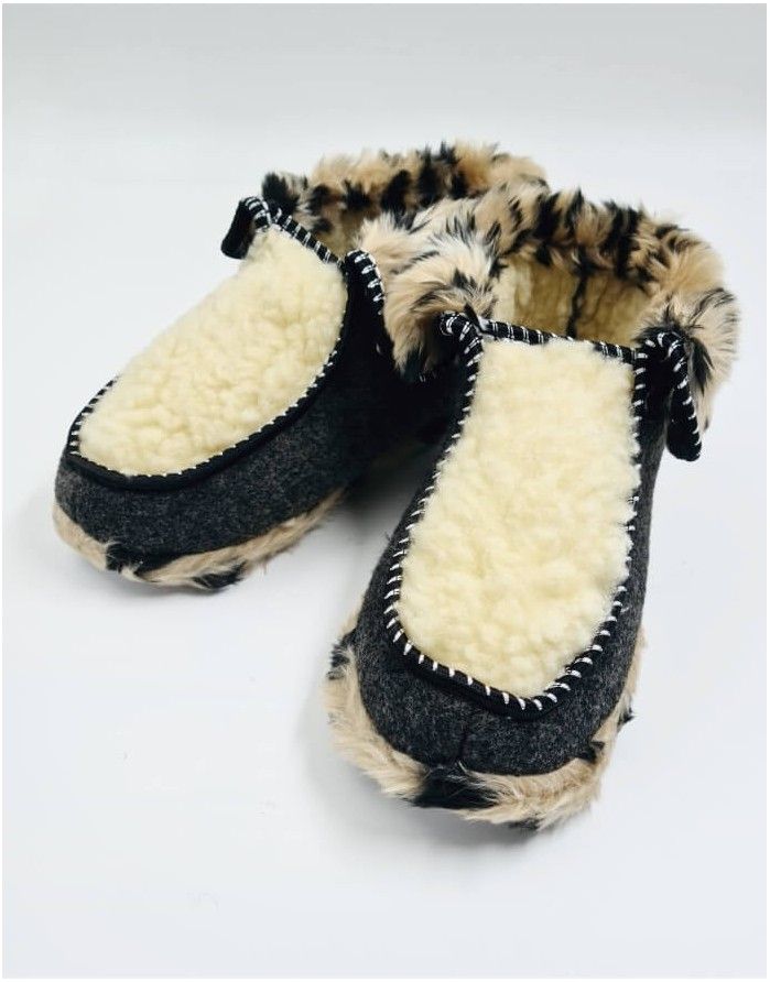 Natural wool slippers "Wild Leopard"