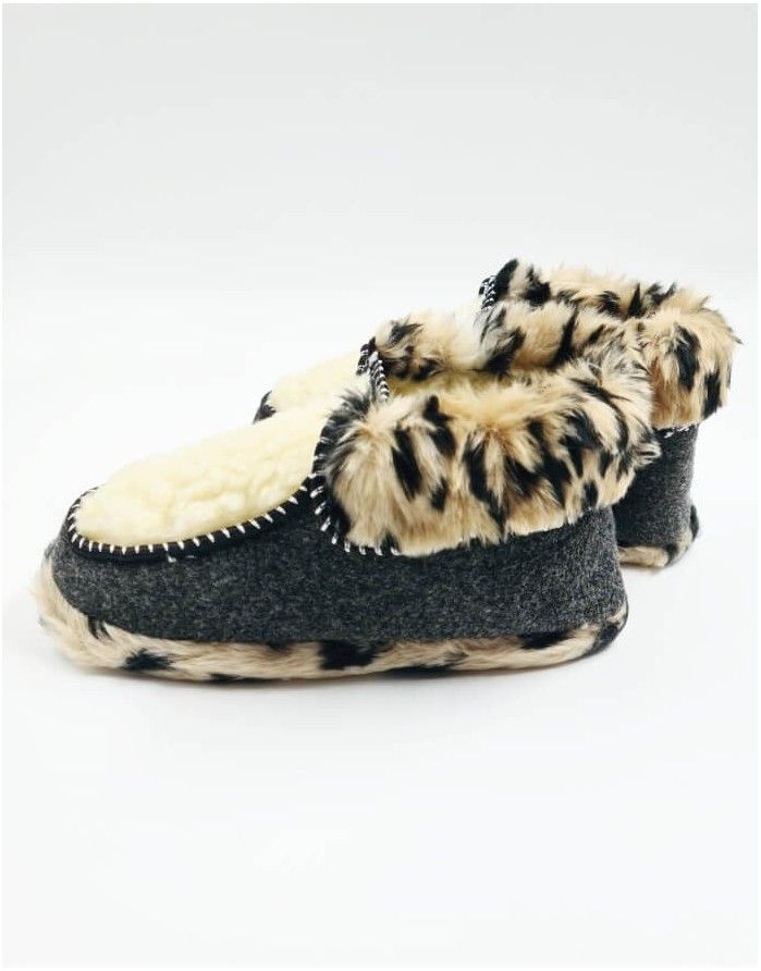 Natural wool slippers "Wild Leopard"