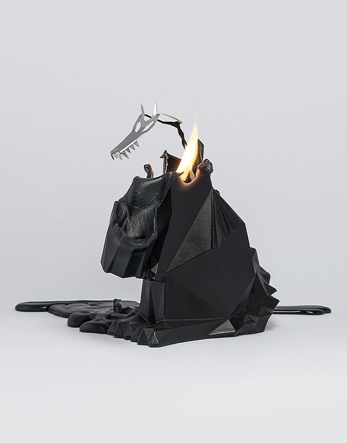 Svece PYRO PET "Dreki Black" 54° CELSIUS - 1
