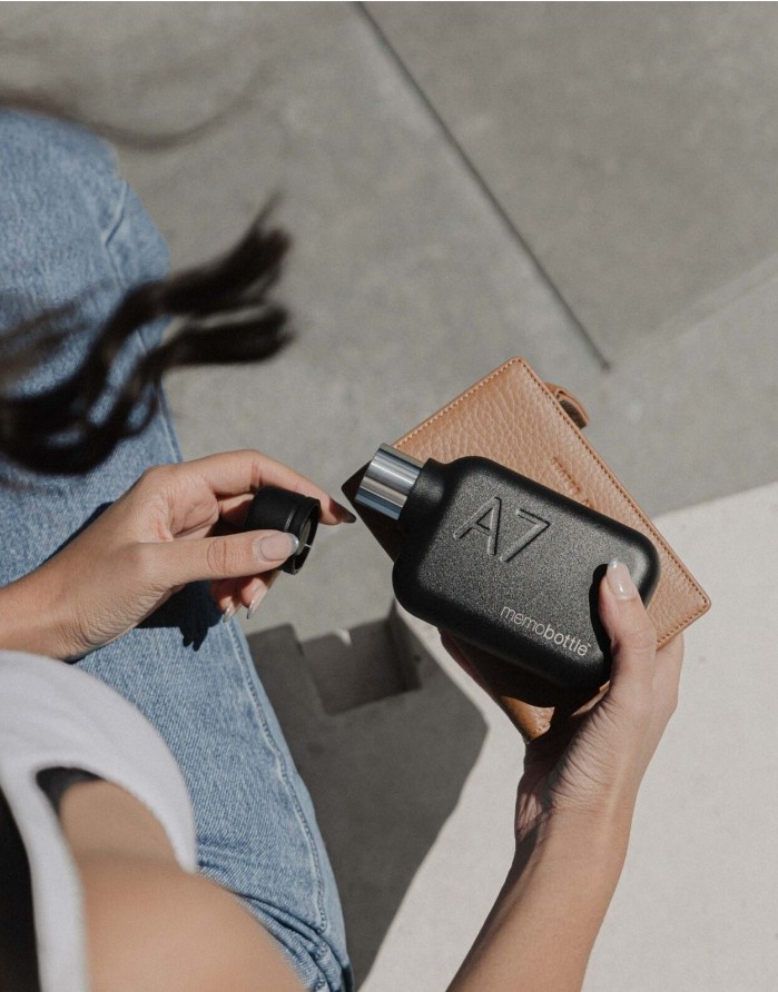 Ūdens pudele "Memo Black A7" 250 ml