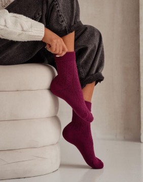 Sieviešu zeķes "Zigzag Claret"