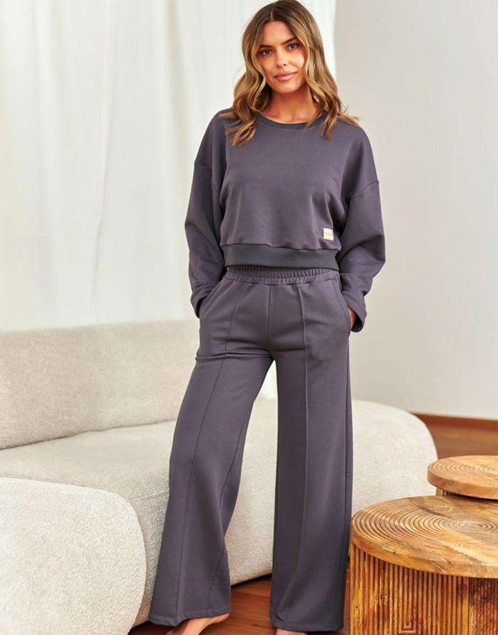 Set "Cassandra"