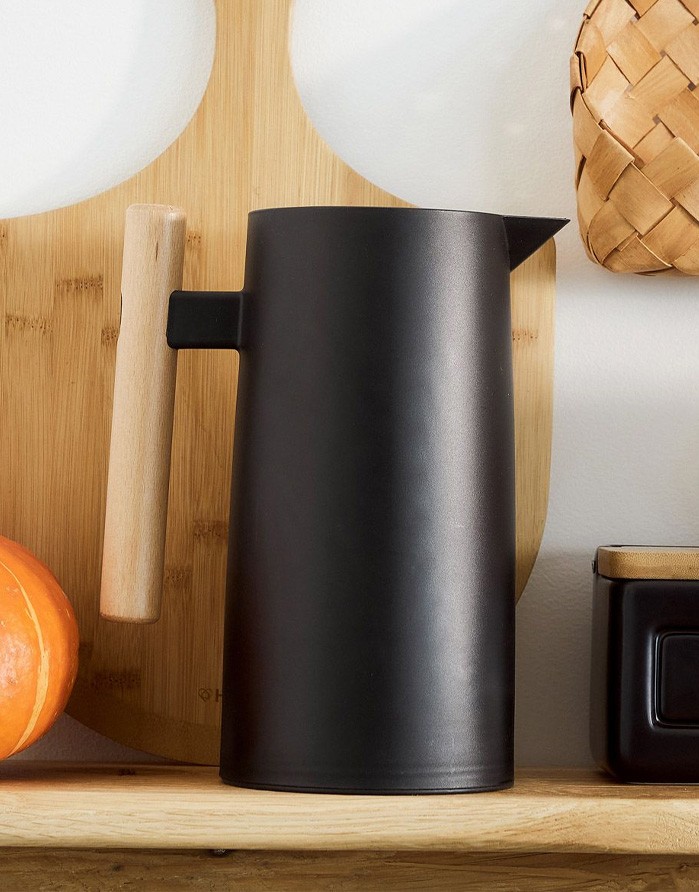 Thermos "LIBRE Black", 1L