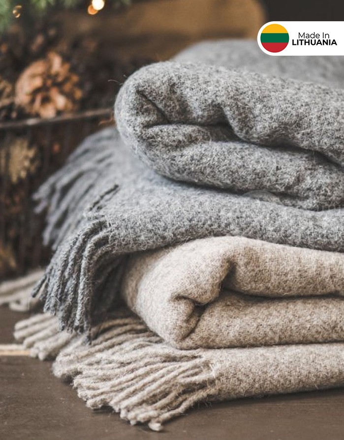 Natural wool blanket "Jaukumas Brown" 140x200 cm
