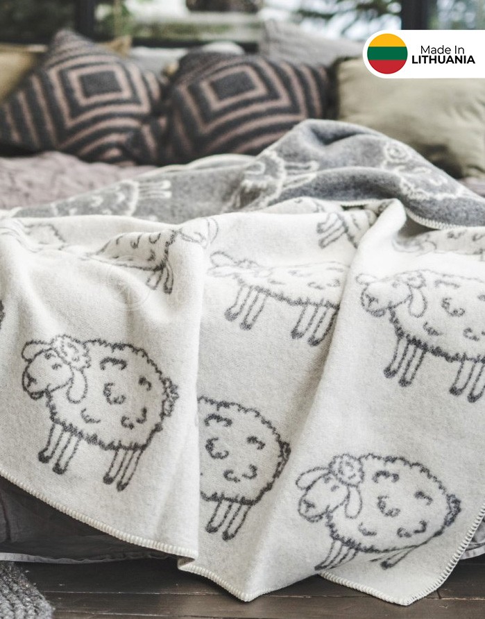 Dabīgas vilnas sega "Lamb Grey" 130x200 cm