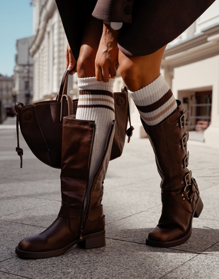 Sieviešu zeķes "Ribbed Knee" Ecru