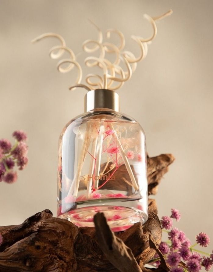 Mājas smarža "Jasmine & Magnolia" 150 ml