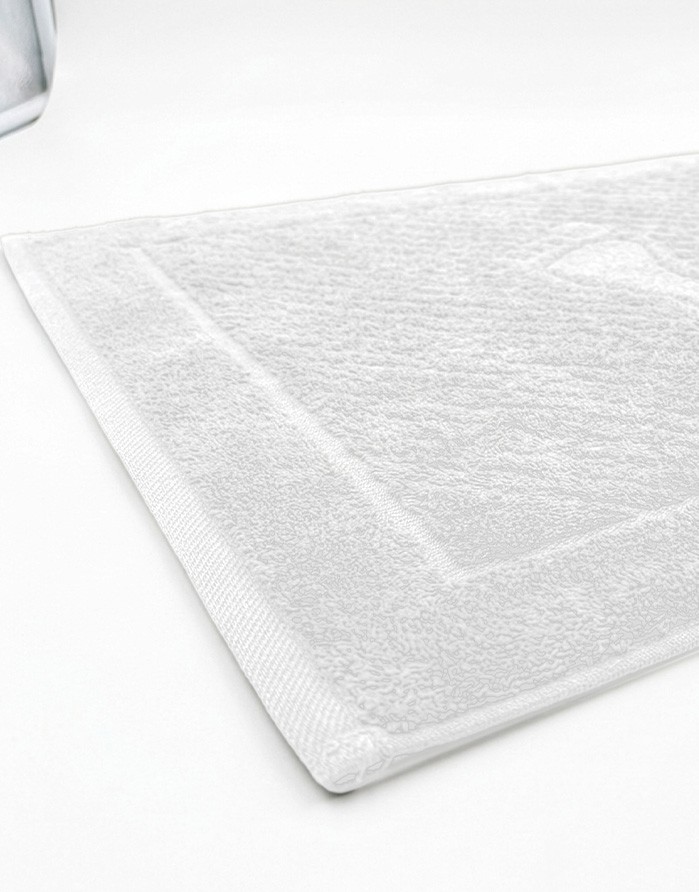 Bath mat "Feets White"