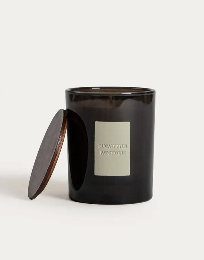 Aromātiska svece "Urban Leather, Eucalyptus Patchouli" 200 g