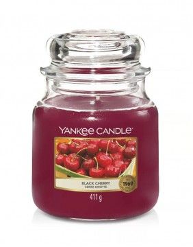 Scented candle YANKEE CANDLE, Black Cherry, 411 g