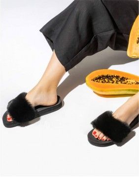 Slippers "Very Pink Chunky Love"