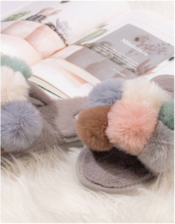 Тапки "Very Pink Chunky Love"