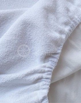 Frotē loksne, ūdensizturīga ar gumiju "Pearl"